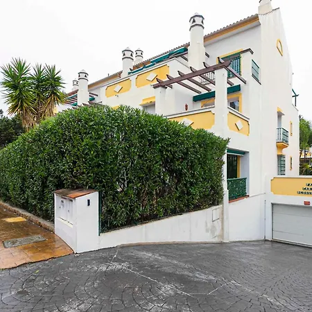 Pass The Keys Charming Andalusian Ground Floor With Patio Apartment