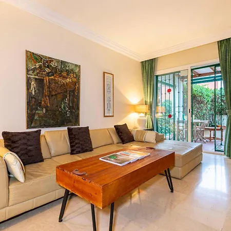 Apartment Pass The Keys Charming Andalusian Ground Floor With Patio Marbella