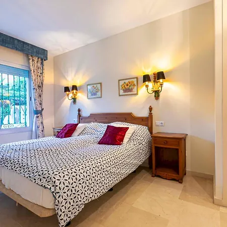 Pass The Keys Charming Andalusian Ground Floor With Patio